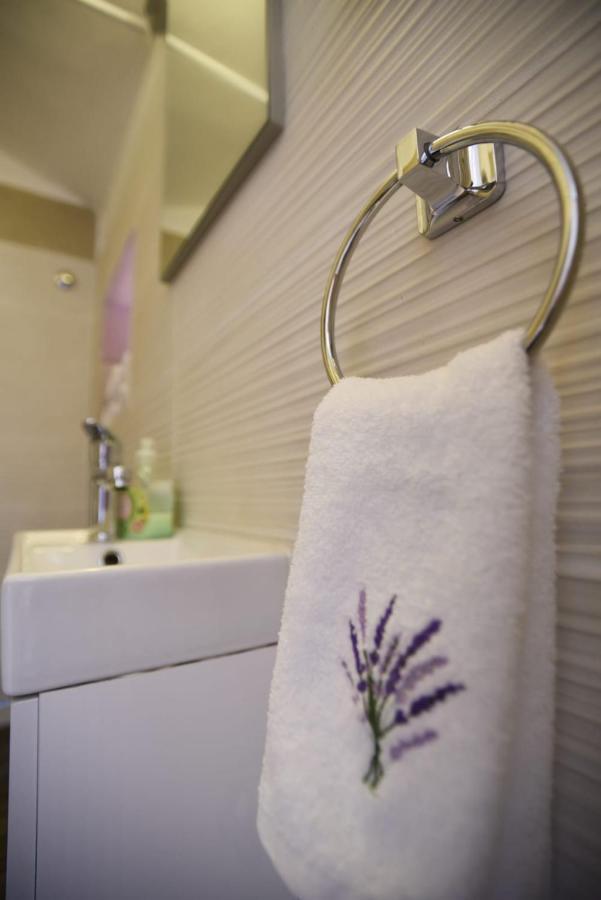 Cottage Rugonj 스타리 그라드 외부 사진
